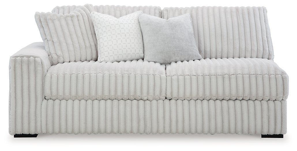 Stupendous Sectional with Chaise - House n2 Home Furniture (Manchester,GA)