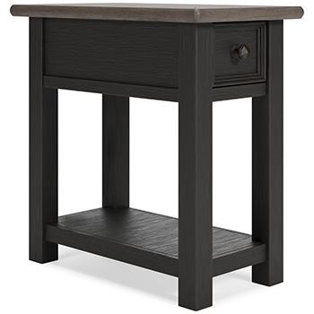 Tyler Creek End Table Set - House n2 Home Furniture (Manchester,GA)