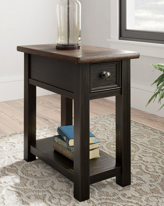 Tyler Creek End Table Set - House n2 Home Furniture (Manchester,GA)