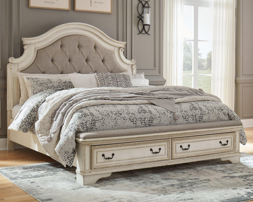 Realyn Upholstered Bed - House n2 Home Furniture (Manchester,GA)