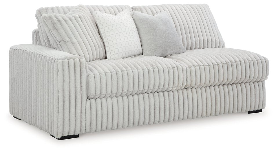 Stupendous Sectional with Chaise - House n2 Home Furniture (Manchester,GA)