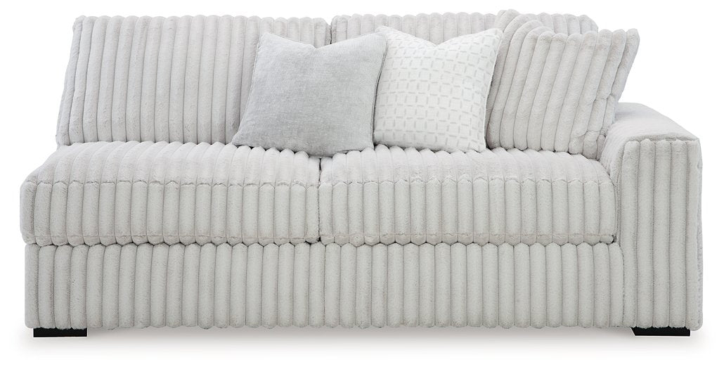 Stupendous Sectional with Chaise - House n2 Home Furniture (Manchester,GA)