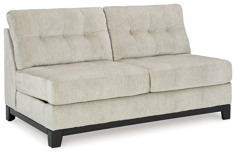 Maxon Place Sectional with Chaise - House n2 Home Furniture (Manchester,GA)