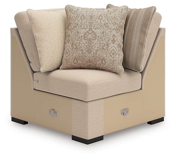 LadyMae Sectional with Chaise - House n2 Home Furniture (Manchester,GA)