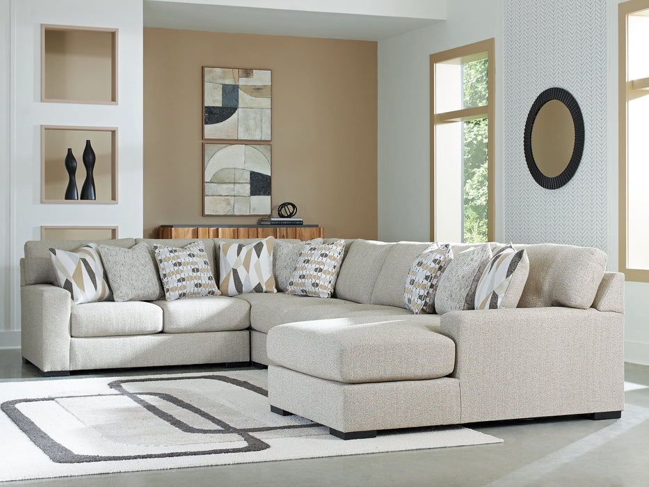 Laurelgrove Sectional with Chaise - House n2 Home Furniture (Manchester,GA)