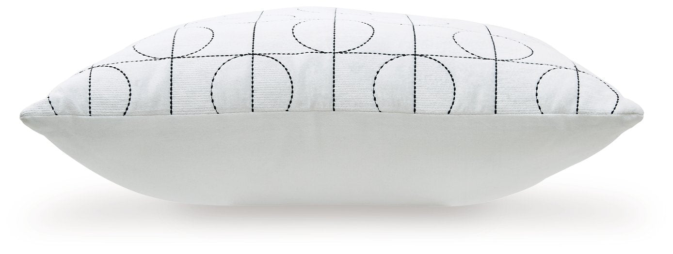 Kydner Pillow (Set of 4) - House n2 Home Furniture (Manchester,GA)
