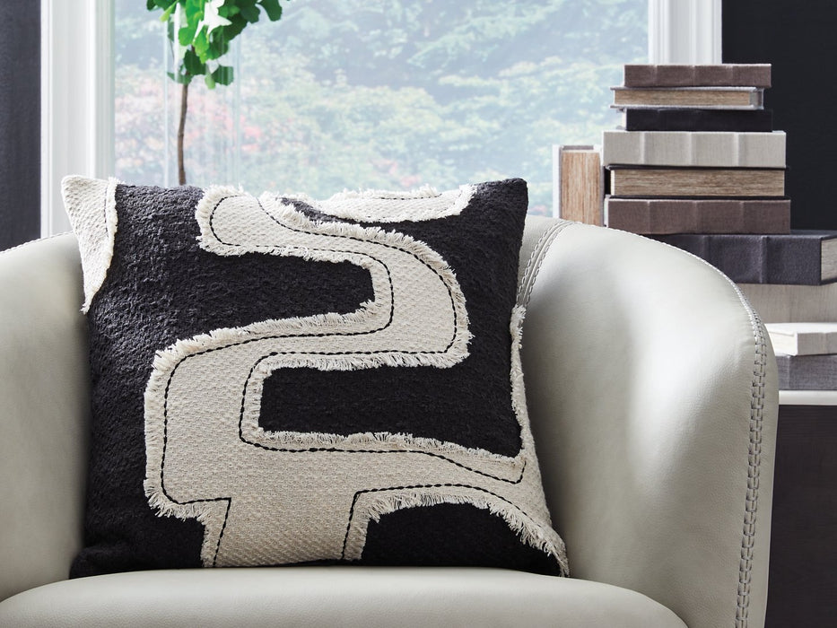 Veerbank Pillow (Set of 4) - House n2 Home Furniture (Manchester,GA)