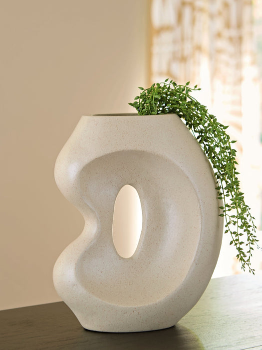 Odion Vase - House n2 Home Furniture (Manchester,GA)