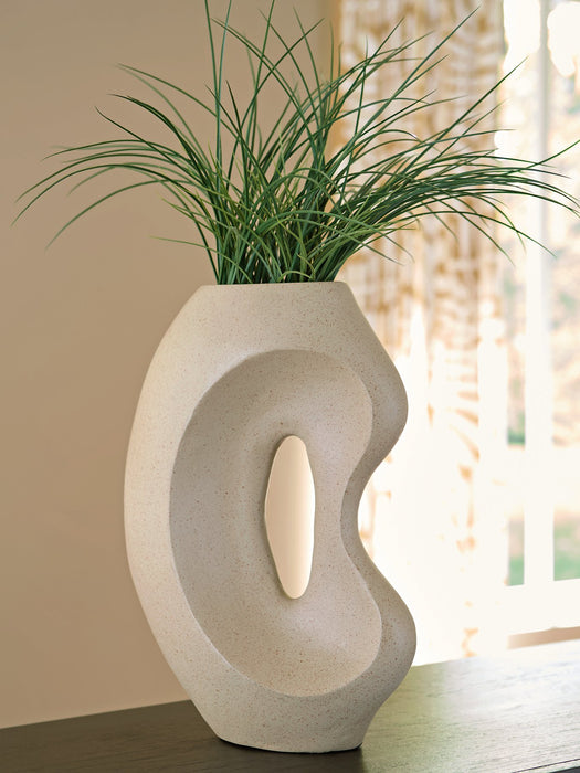 Odion Vase - House n2 Home Furniture (Manchester,GA)