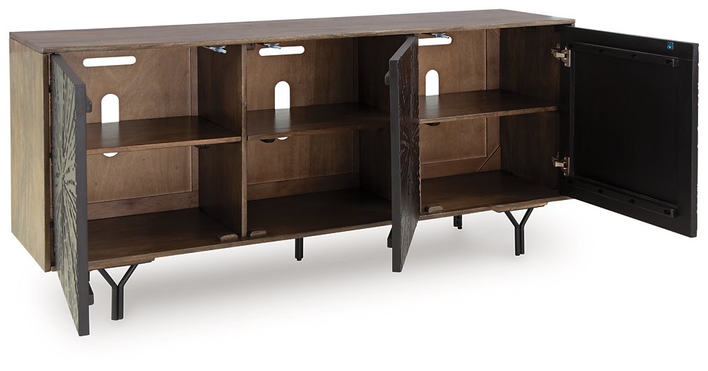 Lavinmont Accent Cabinet - House n2 Home Furniture (Manchester,GA)