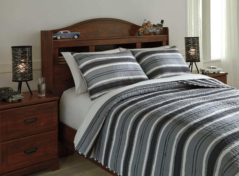 Merlin 3-Piece Coverlet Set - House n2 Home Furniture (Manchester,GA)