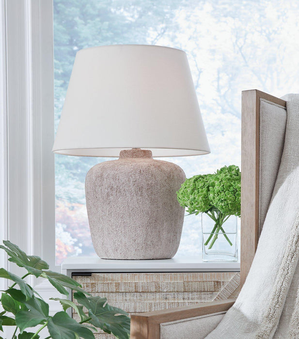 Danry Lamp Set - House n2 Home Furniture (Manchester,GA)
