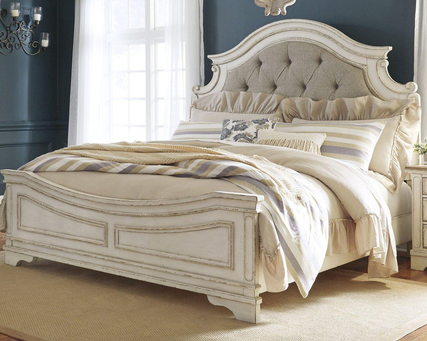Realyn Upholstered Bed - House n2 Home Furniture (Manchester,GA)
