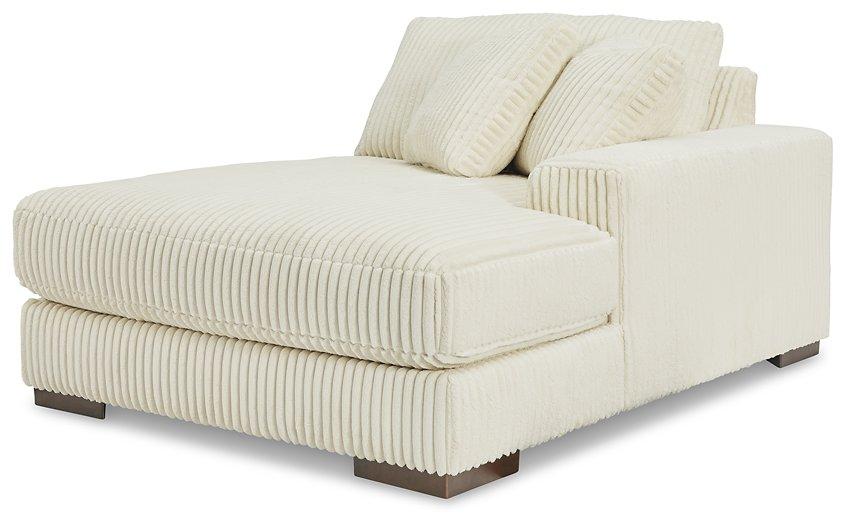 Lindyn Sectional with Chaise - House n2 Home Furniture (Manchester,GA)