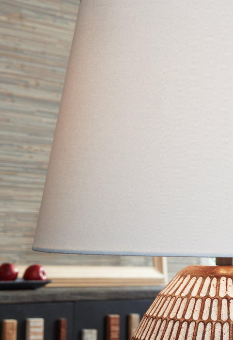 Darrich Lamp Set - House n2 Home Furniture (Manchester,GA)