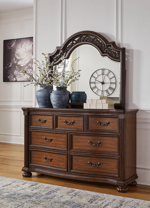 Lavinton Bedroom Set - House n2 Home Furniture (Manchester,GA)
