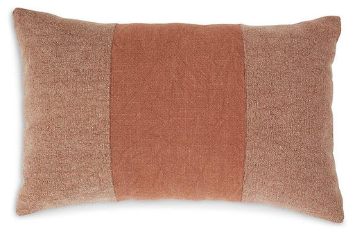 Dovinton Pillow (Set of 4) - House n2 Home Furniture (Manchester,GA)
