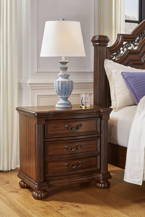 Lavinton Bedroom Set - House n2 Home Furniture (Manchester,GA)