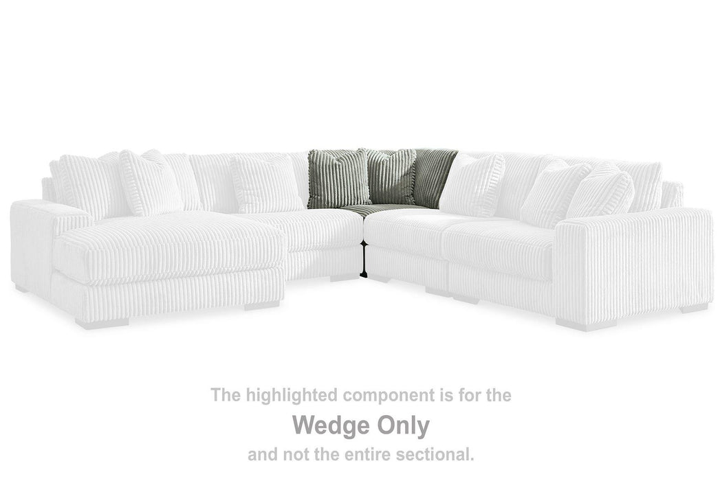 Lindyn Sectional with Chaise - House n2 Home Furniture (Manchester,GA)