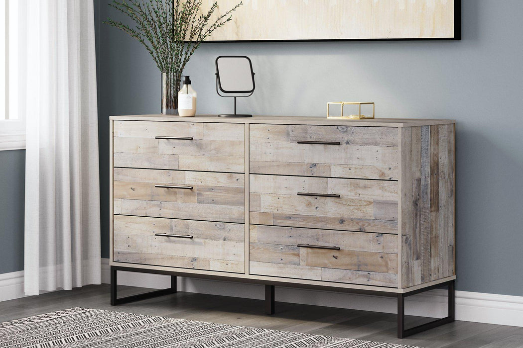 Neilsville Dresser - House n2 Home Furniture (Manchester,GA)