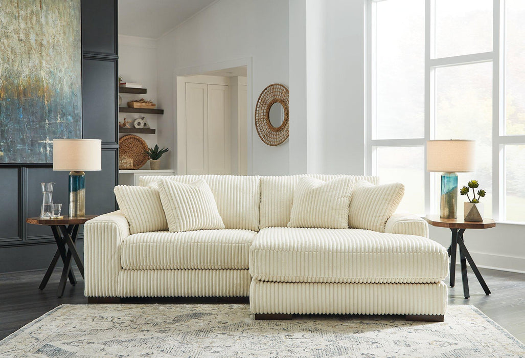 Lindyn Sectional with Chaise - House n2 Home Furniture (Manchester,GA)