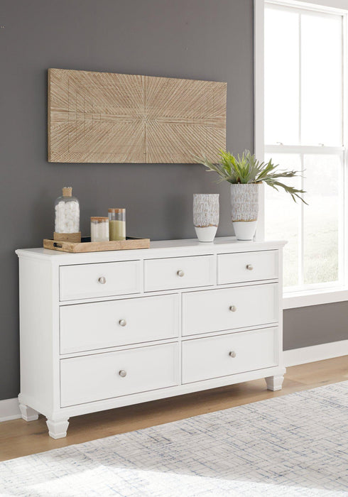 Fortman Dresser and Mirror - House n2 Home Furniture (Manchester,GA)