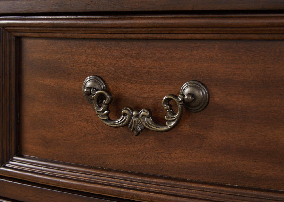 Lavinton Bedroom Set - House n2 Home Furniture (Manchester,GA)