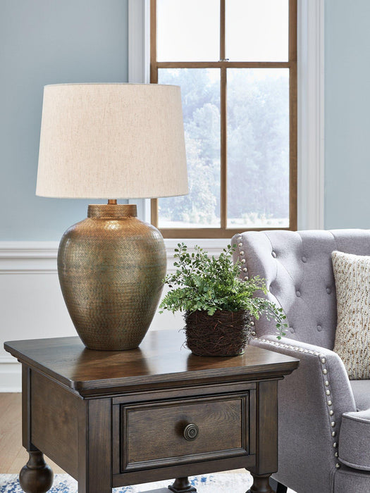 Madney Lamp Set - House n2 Home Furniture (Manchester,GA)