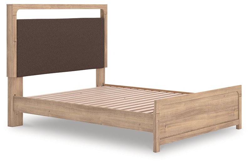 Kinlanni Upholstered Bed - House n2 Home Furniture (Manchester,GA)
