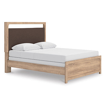 Kinlanni Upholstered Bed - House n2 Home Furniture (Manchester,GA)