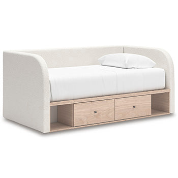 Arloster Upholstered Bed - House n2 Home Furniture (Manchester,GA)