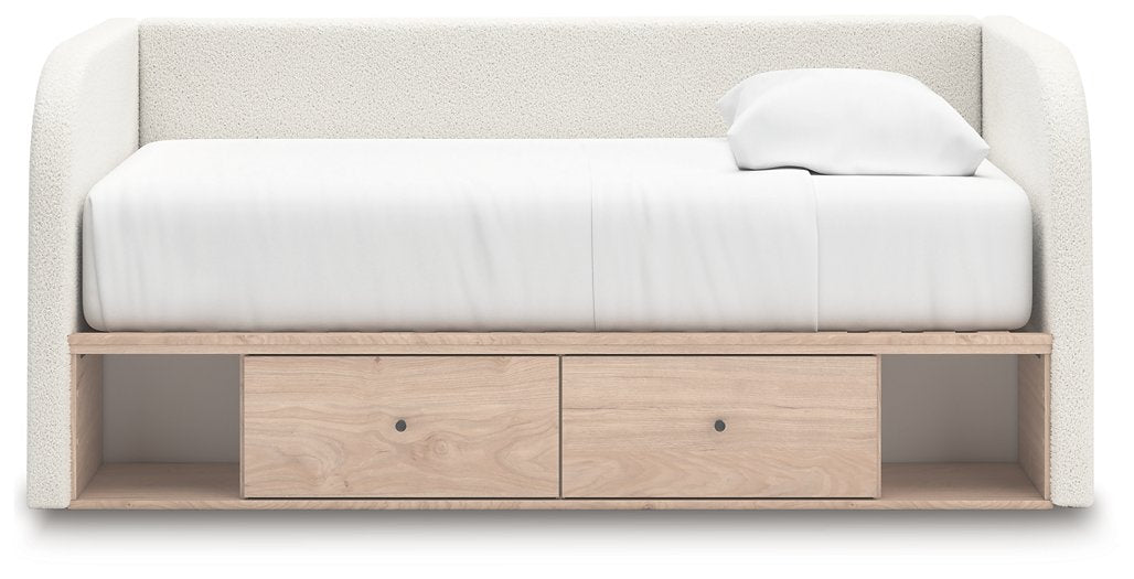 Arloster Upholstered Bed - House n2 Home Furniture (Manchester,GA)