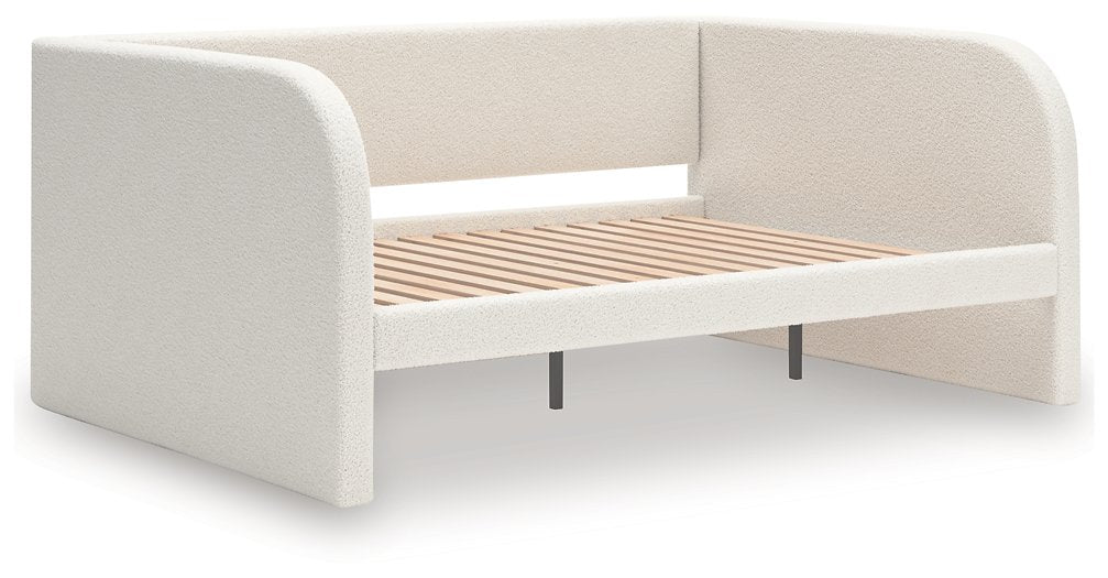 Arloster Upholstered Bed - House n2 Home Furniture (Manchester,GA)