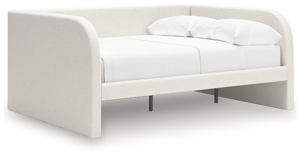 Arloster Upholstered Bed - House n2 Home Furniture (Manchester,GA)
