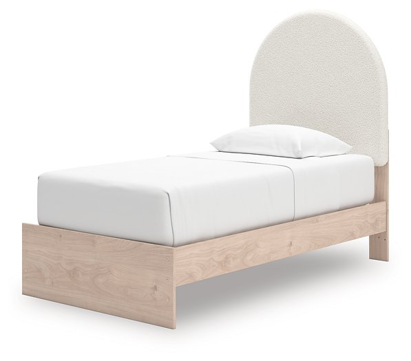 Arloster Upholstered Bed - House n2 Home Furniture (Manchester,GA)