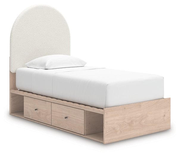 Arloster Upholstered Bed - House n2 Home Furniture (Manchester,GA)