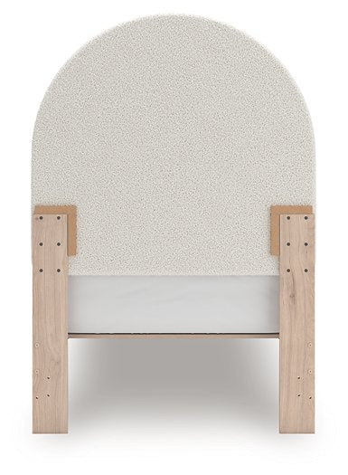 Arloster Upholstered Bed - House n2 Home Furniture (Manchester,GA)