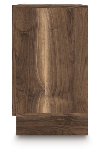 Chirason Dresser and Mirror - House n2 Home Furniture (Manchester,GA)