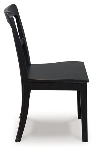 Greddinton Dining Chair - House n2 Home Furniture (Manchester,GA)