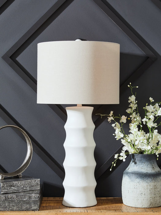Veraleigh Table Lamp - House n2 Home Furniture (Manchester,GA)