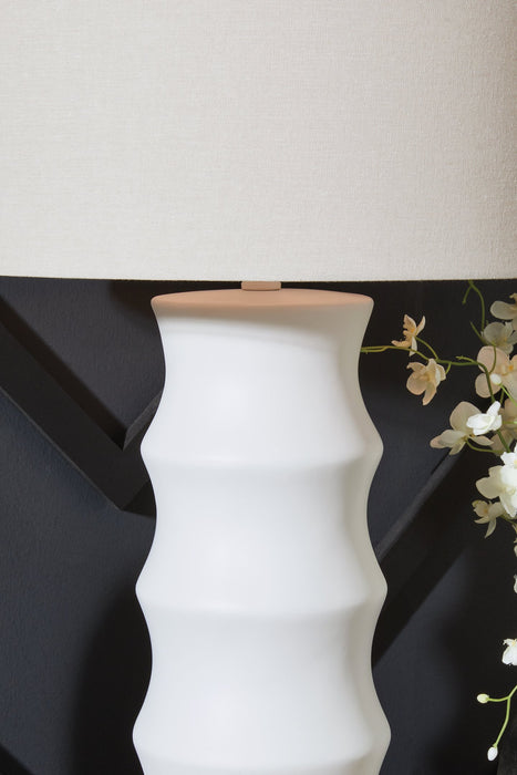 Veraleigh Table Lamp - House n2 Home Furniture (Manchester,GA)