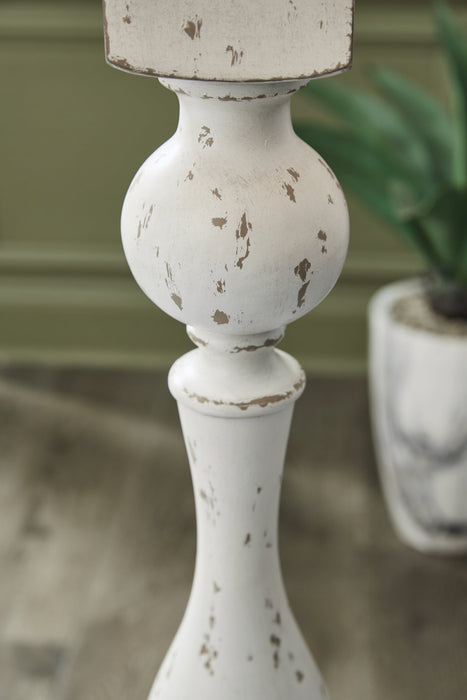 Madsbrook Floor Lamp - House n2 Home Furniture (Manchester,GA)