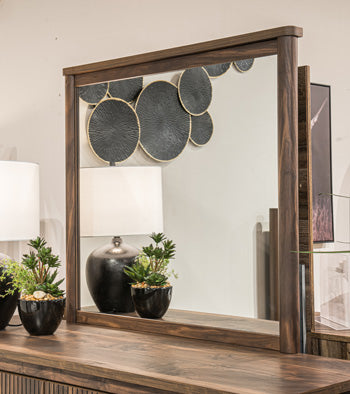 Pamytta Dresser and Mirror - House n2 Home Furniture (Manchester,GA)