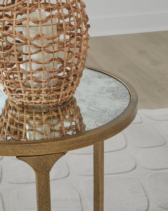 Korajane End Table - House n2 Home Furniture (Manchester,GA)
