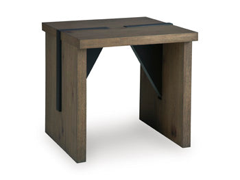 Kandinew End Table - House n2 Home Furniture (Manchester,GA)