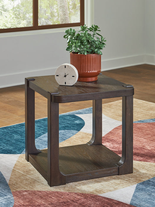Breckington End Table - House n2 Home Furniture (Manchester,GA)